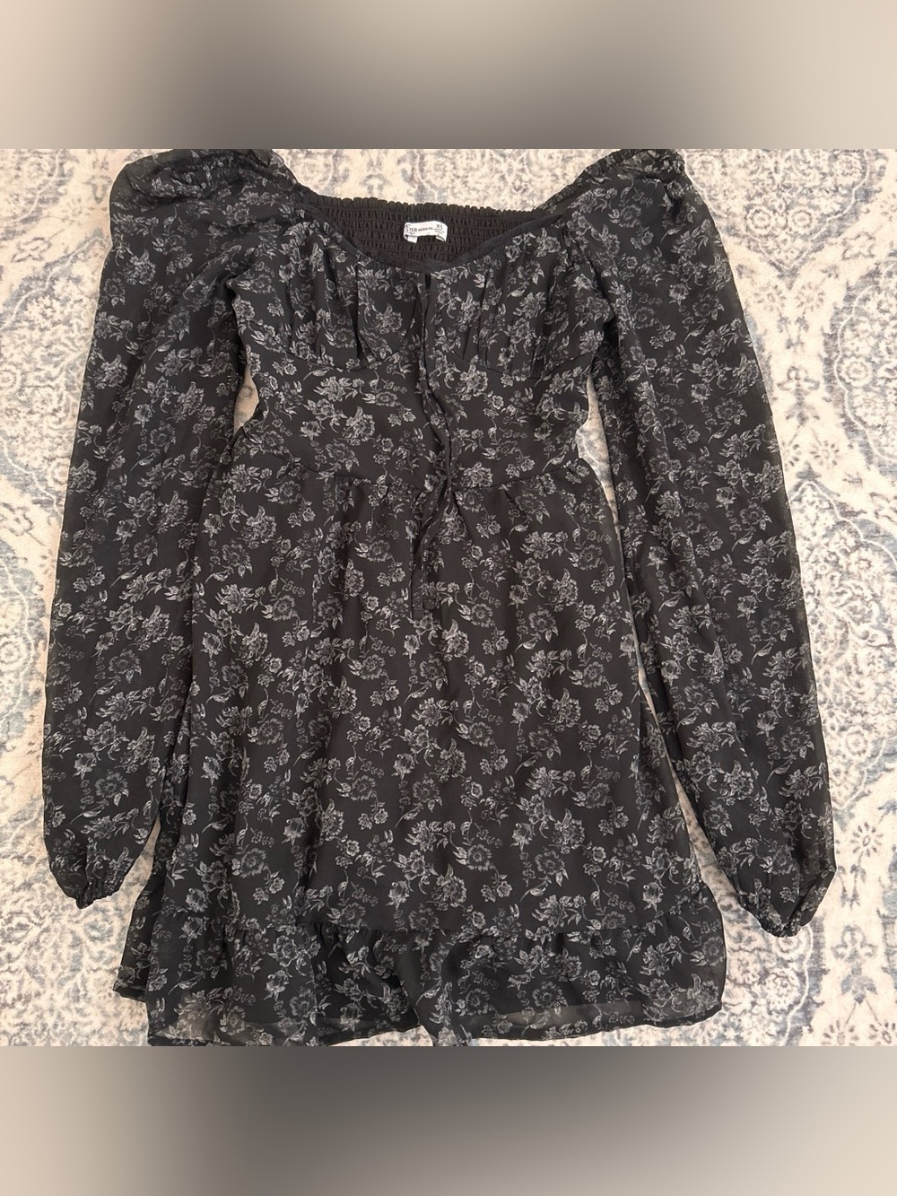 Hollister Black Floral Off-Shoulder Long Sleeve Dress